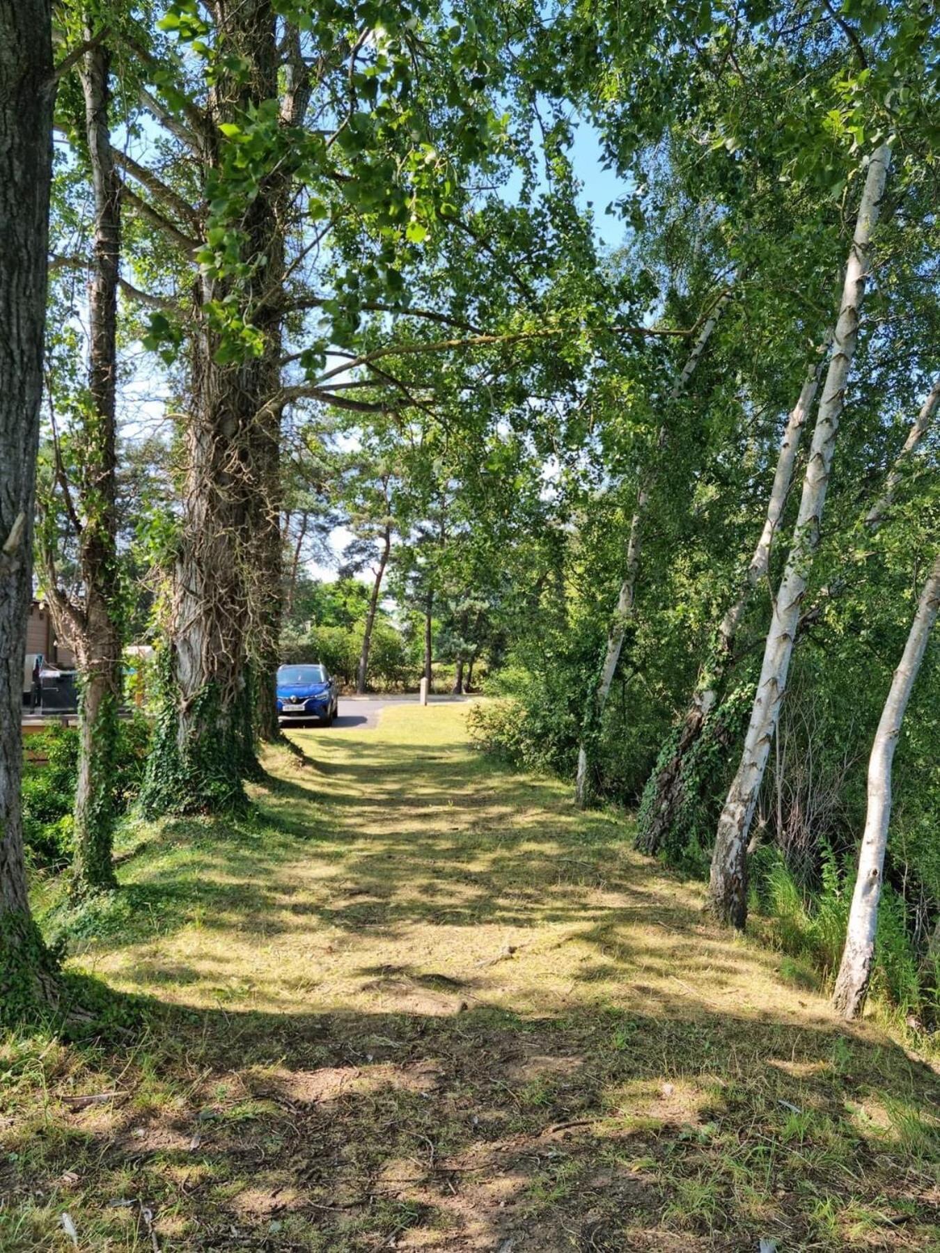 Rudd Lake Luxury Lakeside Lodge With Fishing & Hot Tub@Tattershall Bagian luar foto
